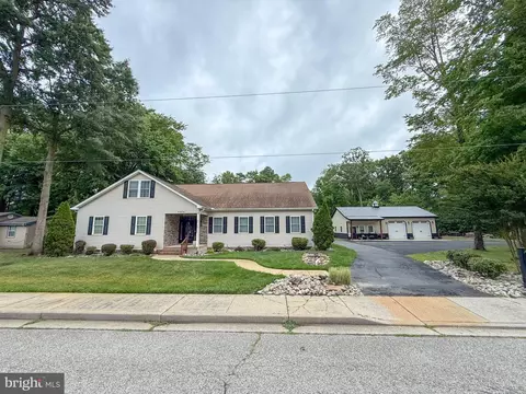 209 W Jewell St, Delmar, DE 19940