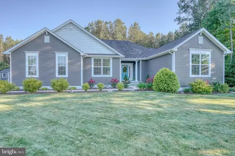 Exterior - 24630 Hollytree Cir, Georgetown, DE 19947 photo 13 of 13