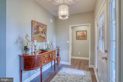 Entry Way - 24630 Hollytree Cir, Georgetown, DE 19947 photo 6 of 9