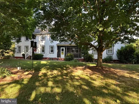 24 Valley Forge Dr, Milford, DE 19963