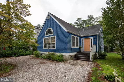 Exterior - 647 Evans Ave, Bethany Beach, DE 19930 photo 6 of 7