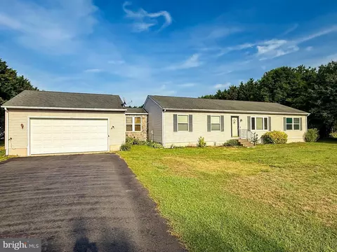 26399 Hollyville Rd, Millsboro, DE 19966