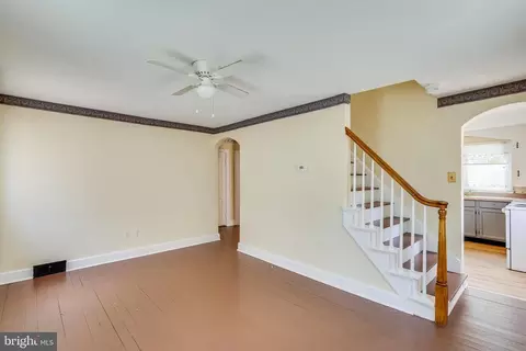 Entry Way - 316 E 6th St, Laurel, DE 19956 photo 1 of 5
