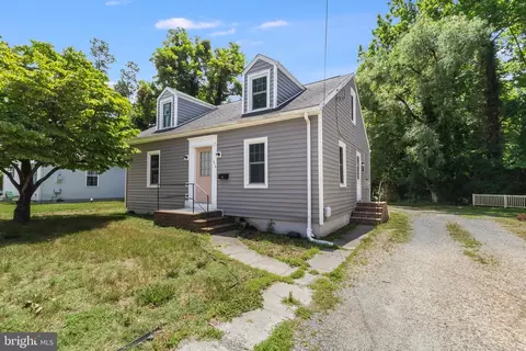 Exterior - 316 E 6th St, Laurel, DE 19956 photo 2 of 3