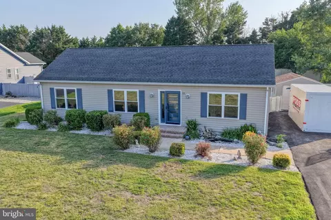 22 Circle Dr W, Milton, DE 19968 photo 2