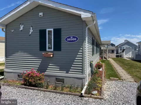 36966 Laws Point Rd, Selbyville, DE 19975