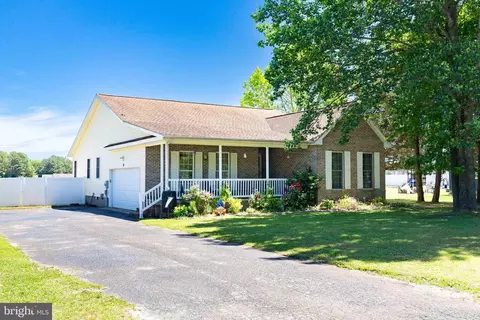 19489 Shady Rest Ln, Milton, DE 19968