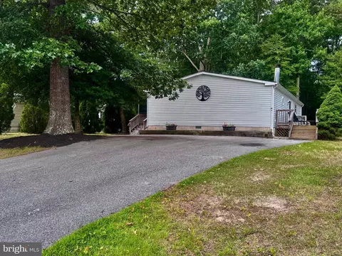 218 Long Neck Cir, Long Neck, DE 19966