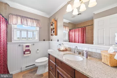 Bath - 32024 Stone Ln, Dagsboro, DE 19939 photo 1 of 4