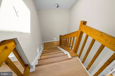 Entry Way - 15250 Hudson Rd, Milton, DE 19968 photo 7 of 7