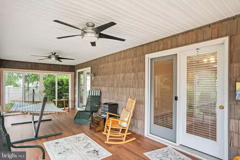 Exterior - 38256 Waterway Dr, Ocean View, DE 19970 photo 4 of 14