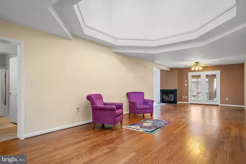 Living - 38256 Waterway Dr, Ocean View, DE 19970 photo 3 of 6