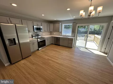 Kitchen - 19157 E Meadowview Dr, Milton, DE 19968 photo 1 of 1