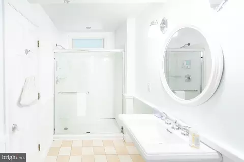 Bath - 34 6th St, Rehoboth Beach, DE 19971 photo 3 of 17