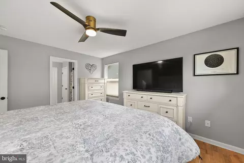 Bedroom - 37114 Pinehurst Ct #91, Ocean View, DE 19970 photo 3 of 7