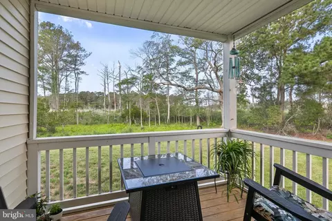 Exterior - 37114 Pinehurst Ct #91, Ocean View, DE 19970 photo 7 of 12