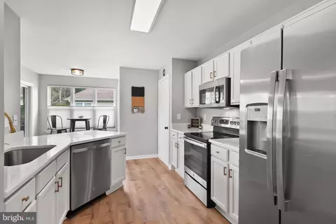 Kitchen - 37114 Pinehurst Ct #91, Ocean View, DE 19970 photo 1 of 4
