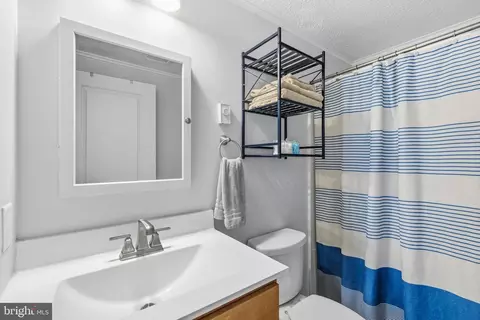 Bath - 36487 Lisa Ave, Ocean View, DE 19970 photo 1 of 1