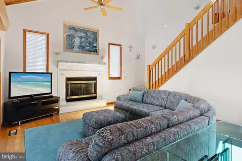 Living - 400 Tamarack Dr, Bethany Beach, DE 19930 photo 3 of 3