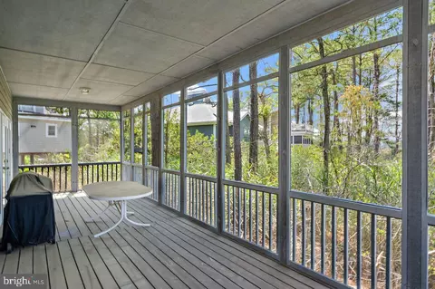 Exterior - 400 Tamarack Dr, Bethany Beach, DE 19930 photo 6 of 6