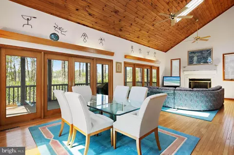 Dining - 400 Tamarack Dr, Bethany Beach, DE 19930 photo 4 of 5