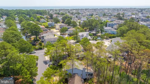 View/Area - 400 Tamarack Dr, Bethany Beach, DE 19930 photo 7 of 7