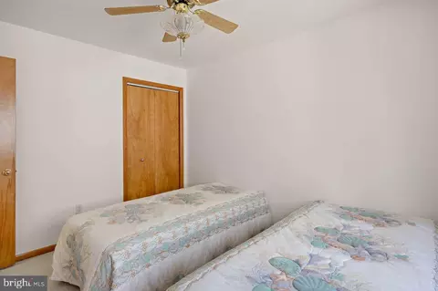 Bedroom - 400 Tamarack Dr, Bethany Beach, DE 19930 photo 3 of 6