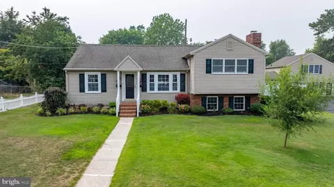 Exterior - 104 Lansing Ave, Laurel, DE 19956 photo 1 of 12