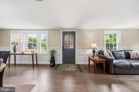 Entry Way - 104 Lansing Ave, Laurel, DE 19956 photo 1 of 7