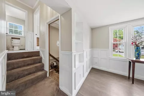 Entry Way - 104 Lansing Ave, Laurel, DE 19956 photo 6 of 7