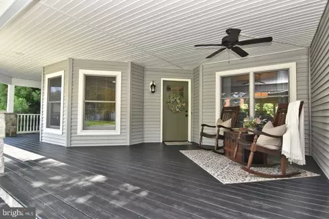 Exterior - 423 Seagull Dr, Lewes, DE 19958 photo 2 of 7