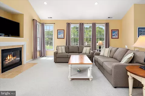 Living - 132 October Glory Ave #B, Ocean View, DE 19970 photo 2 of 5