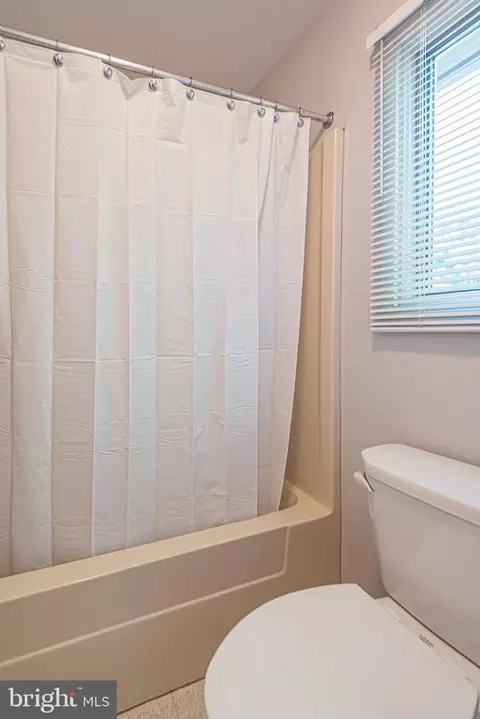 Bath - 426 Jackie Dr, Ocean View, DE 19970 photo 2 of 7
