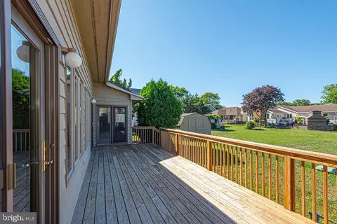 Exterior - 426 Jackie Dr, Ocean View, DE 19970 photo 3 of 4