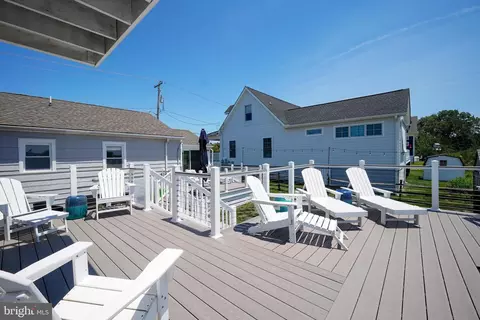 Exterior - 1902 Cedar St, Lewes, DE 19958 photo 5 of 27