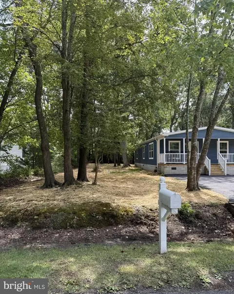 37526 Mahogany St, Ocean View, DE 19970 photo 3