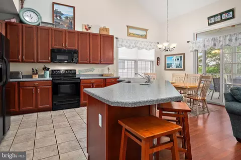 Kitchen - 164 October Glory Ave, Ocean View, DE 19970 photo 2 of 3