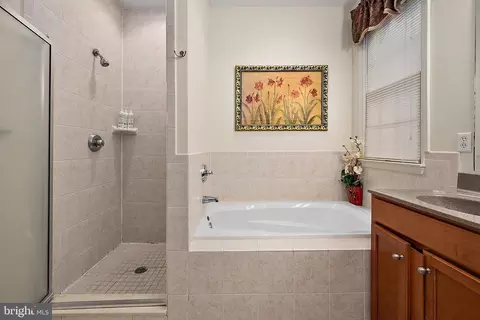 Bath - 164 October Glory Ave, Ocean View, DE 19970 photo 2 of 5