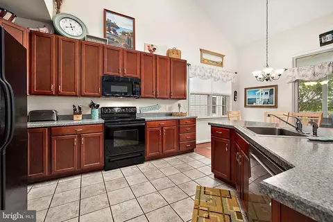 Kitchen - 164 October Glory Ave, Ocean View, DE 19970 photo 1 of 3