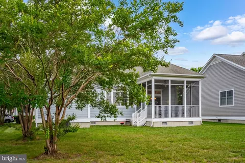 Exterior - 164 October Glory Ave, Ocean View, DE 19970 photo 5 of 14