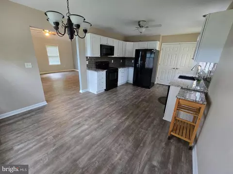 Entry Way - 8981 Sharptown Rd, Laurel, DE 19956 photo 1 of 1