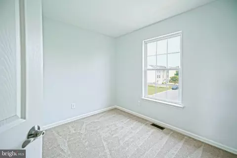 Bedroom - 543 S Spinnaker Ln, Milton, DE 19968 photo 6 of 8