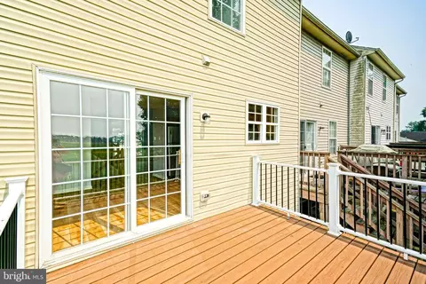 Exterior - 543 S Spinnaker Ln, Milton, DE 19968 photo 3 of 7