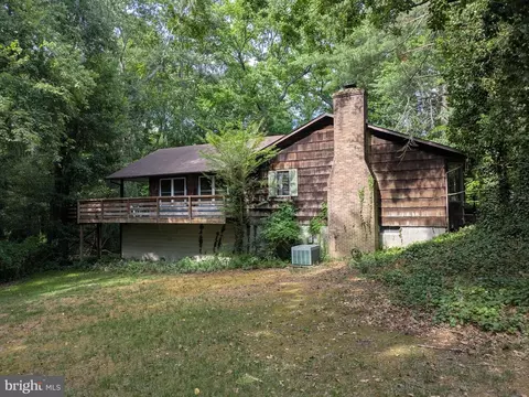 Exterior - 9683 Tharp Rd, Seaford, DE 19973 photo 5 of 7
