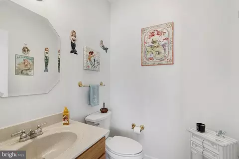 Bath - 18 Gander Ln, Lewes, DE 19958 photo 1 of 3