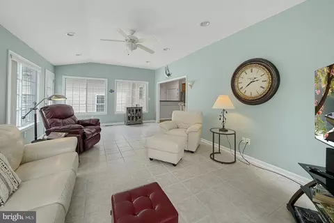 Living - 18 Gander Ln, Lewes, DE 19958 photo 2 of 2