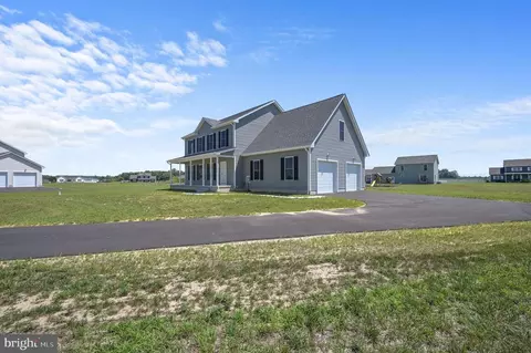 26353 Meadow Ln, Ellendale, DE 19941