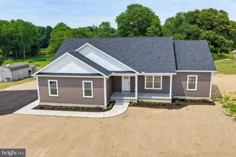 6209 Mallard Pt, Seaford, DE 19973