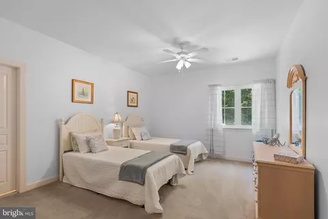 Bedroom - 30977 Scissorbill Rd, Ocean View, DE 19970 photo 12 of 13
