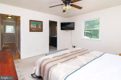 Bedroom - 10348 Memory Rd, Harrington, DE 19952 photo 6 of 7